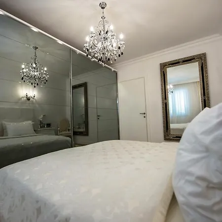 Vivaldi Deluxe Apartman